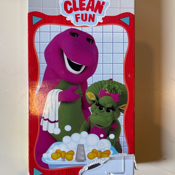 Full Set of Barney VHS tapes (16 titles)overall good condition all tapes tested - Picture 16 of 16